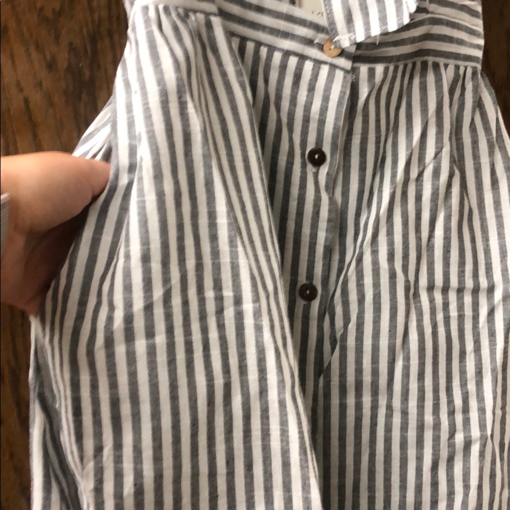 NEW Zaful Striped front knot cutout dress Medium - Picture 2 of 7